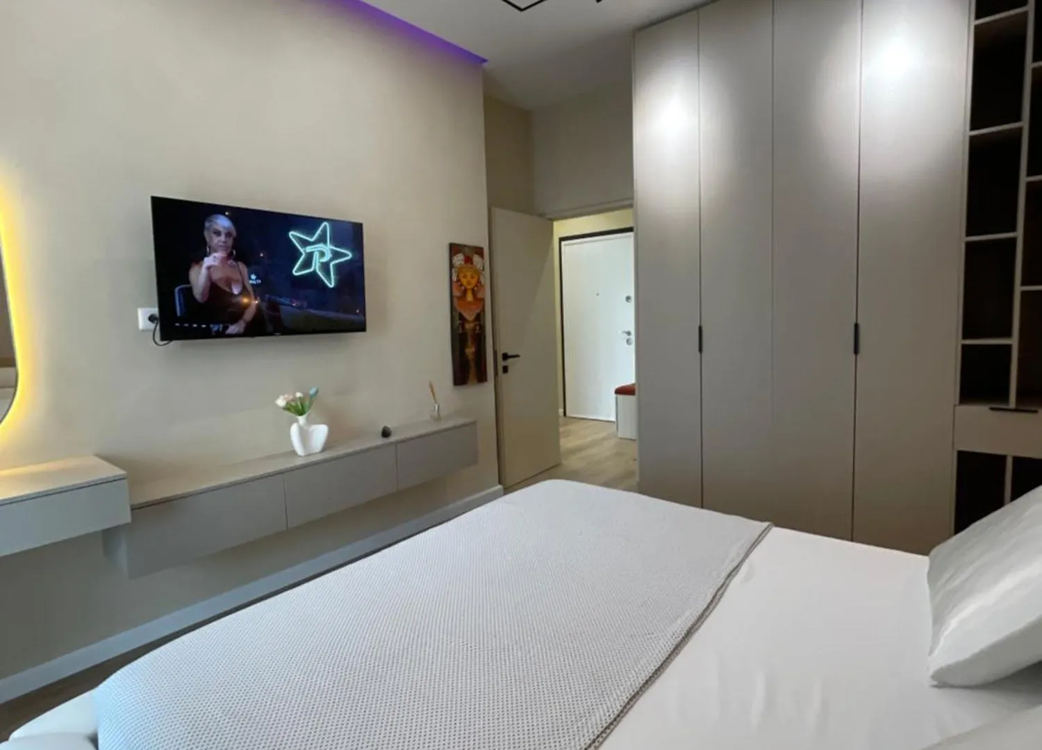 Emy Apartament Tiran